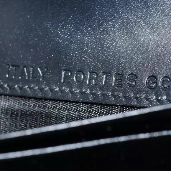 NWOT [Bally] Luxury Black Leather Bi-Fold Long Wallet Mens or Womens w/ Dust Bag - Picture 11 of 15